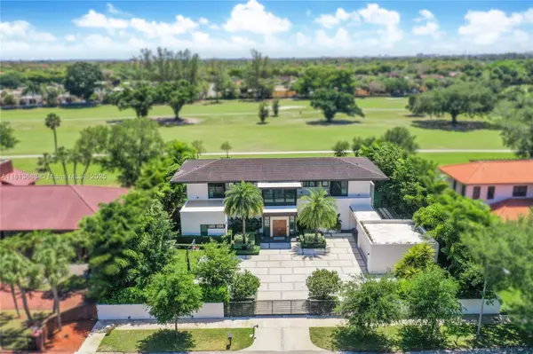 Miami Lakes, FL 33014,7210 S Prestwick Pl #7210