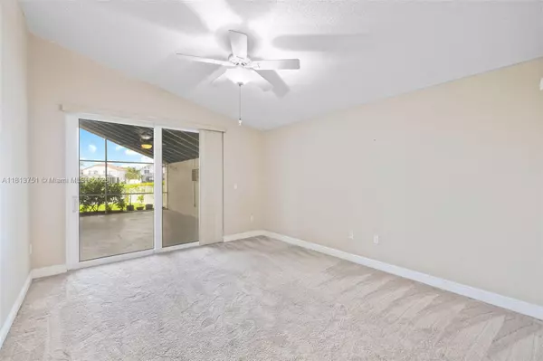 Pembroke Pines, FL 33028,15696 NW 12th Mnr
