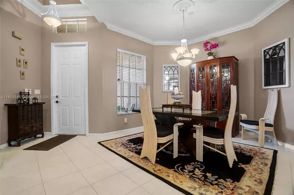 Boynton Beach, FL 33437,6569 Jog Estates Ln