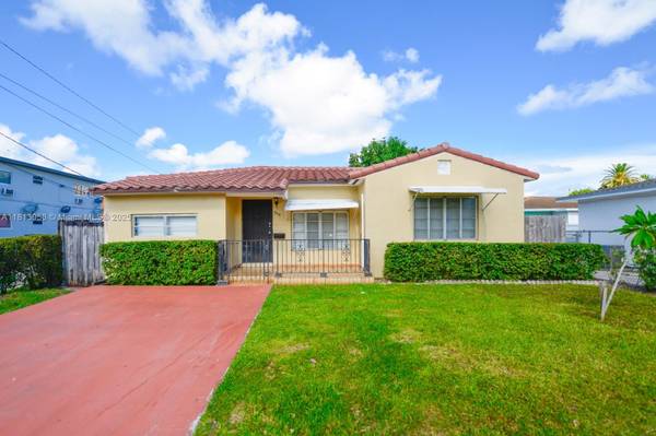225 NW 14th Ave #225, Miami, FL 33125