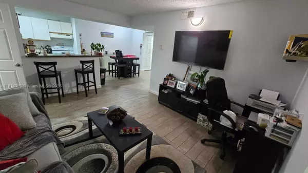 Pompano Beach, FL 33069,3995 W Mcnab Rd #B212