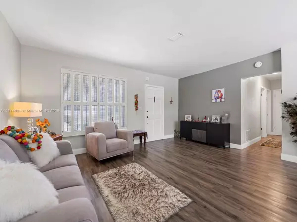 Palmetto Bay, FL 33157,9200 SW 178th Ter