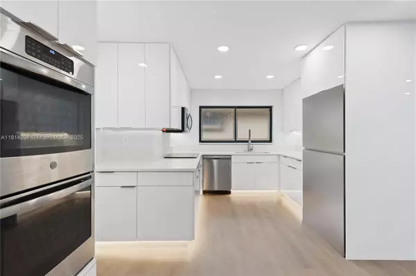 Hollywood, FL 33021,3650 N 36th Ave #45
