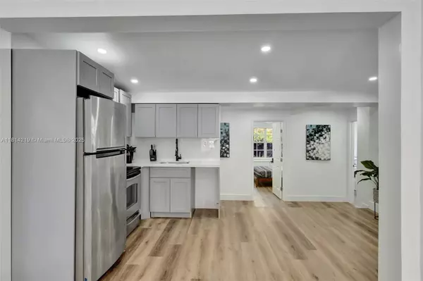 Miami, FL 33130,920 SW 8th Ct