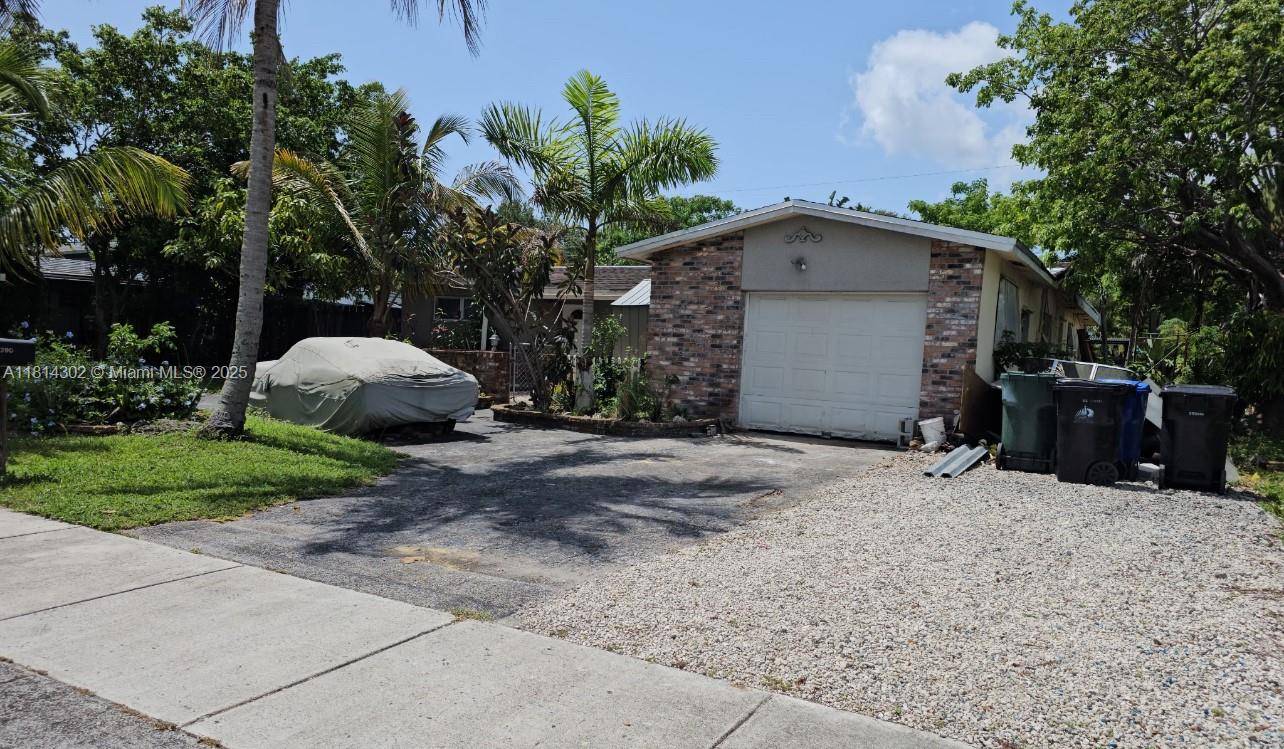 3390 SW 15th Ct, Fort Lauderdale, FL 33312