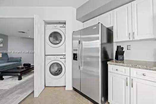 Fort Lauderdale, FL 33301,520 SE 5th Ave #2404