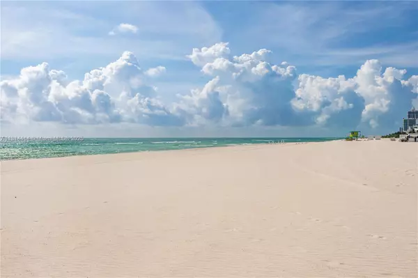 Miami Beach, FL 33140,5845 Collins Ave #501