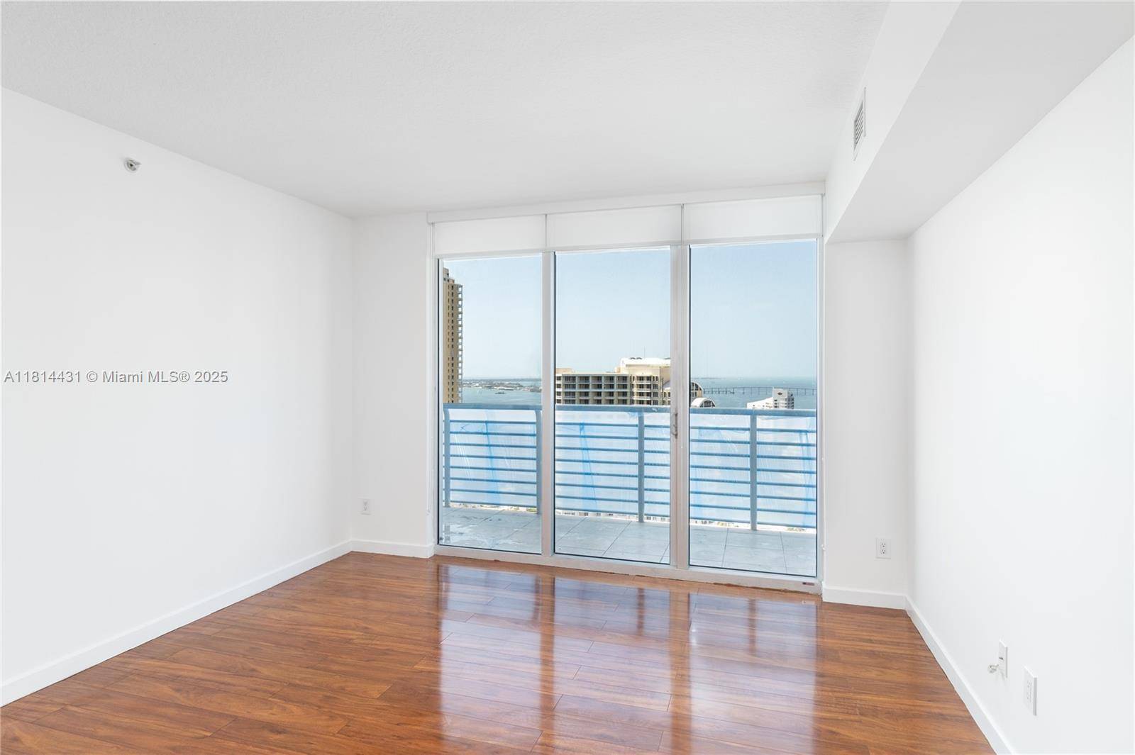 Miami, FL 33131,335 S Biscayne Blvd #3207
