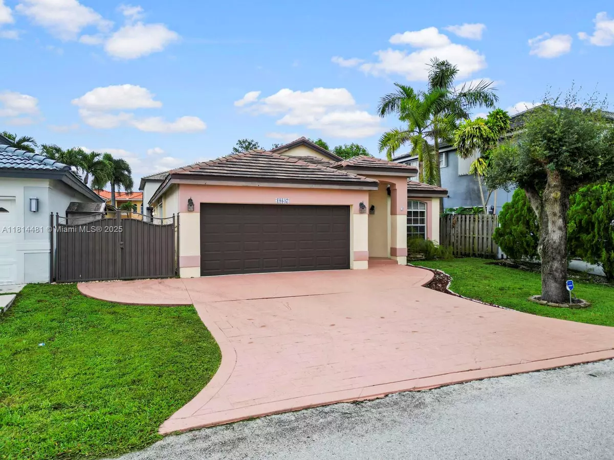 Hialeah, FL 33015,19847 NW 86th Ave