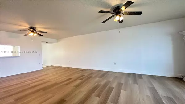 Pembroke Pines, FL 33027,1351 SW 141st Ave #407G