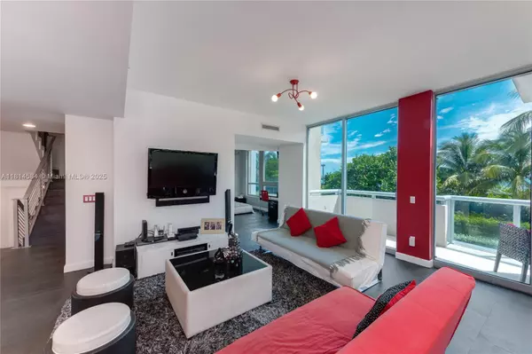 Miami Beach, FL 33140,3801 Collins Ave #TH-4