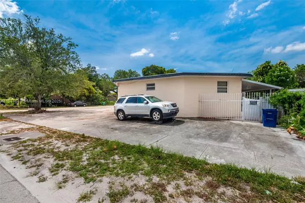 Miami, FL 33147,2306 NW 102nd St