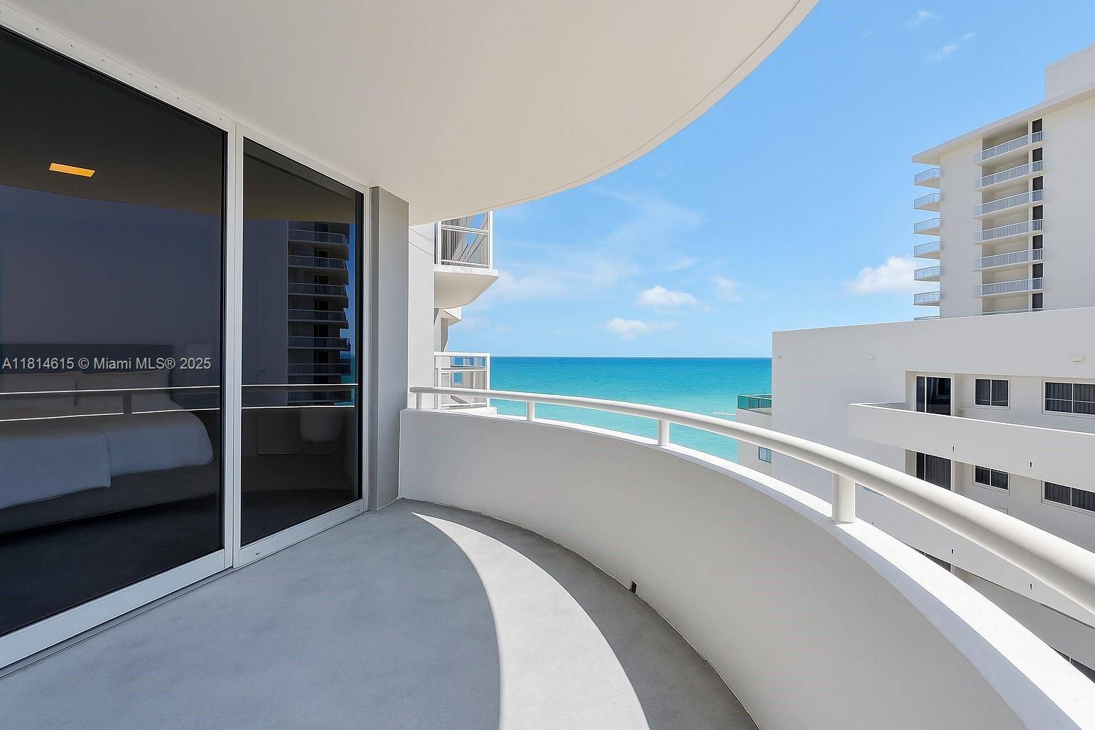 Miami Beach, FL 33141,6301 Collins Ave #1405