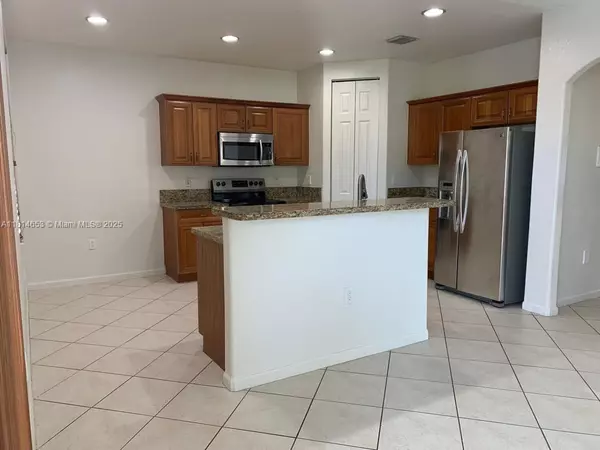Miramar, FL 33025,2635 SW 84th Ter #106