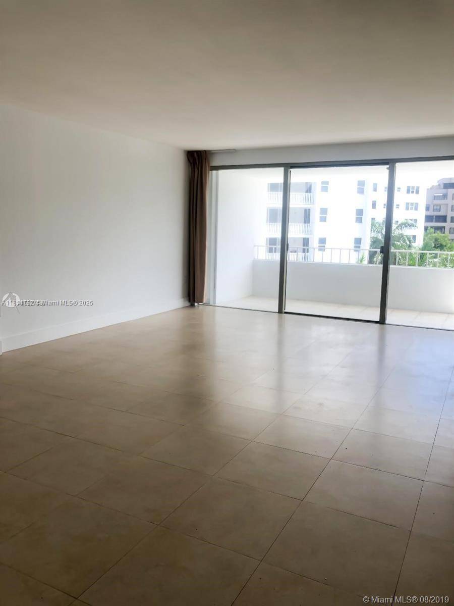Key Biscayne, FL 33149,199 Ocean Lane Dr #505
