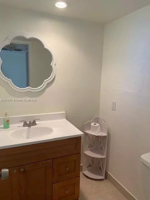 Pompano Beach, FL 33069,2751 N Palm Aire Dr #504