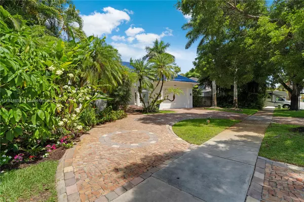 Miami, FL 33193,6681 SW 155th Ave