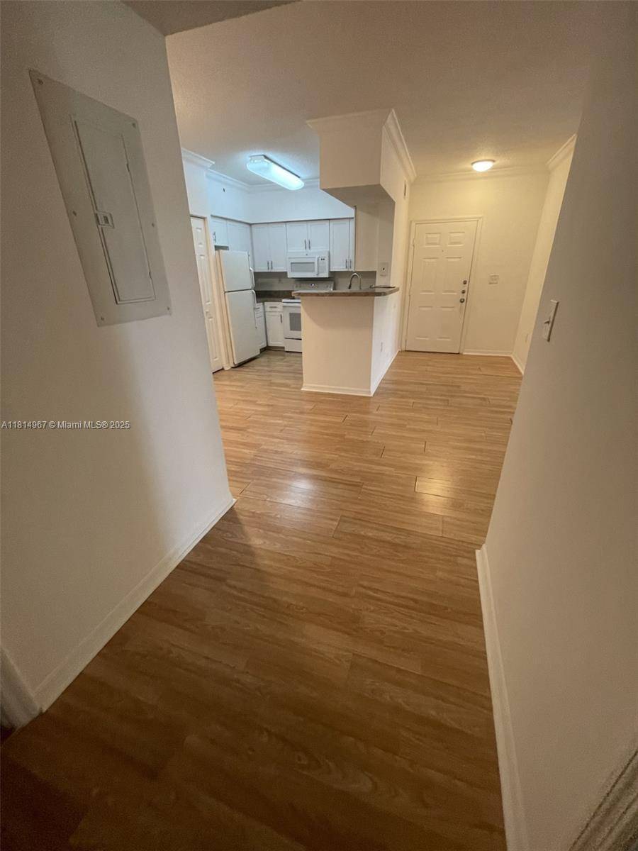 Pembroke Pines, FL 33025,100 SW 117th Ter #2104