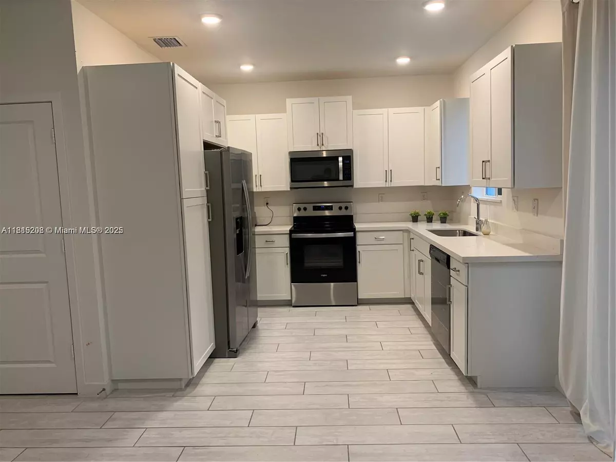 Homestead, FL 33035,1041 SE 23rd Ter