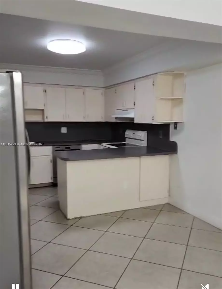 Hialeah, FL 33012,1750 W 56th St #108