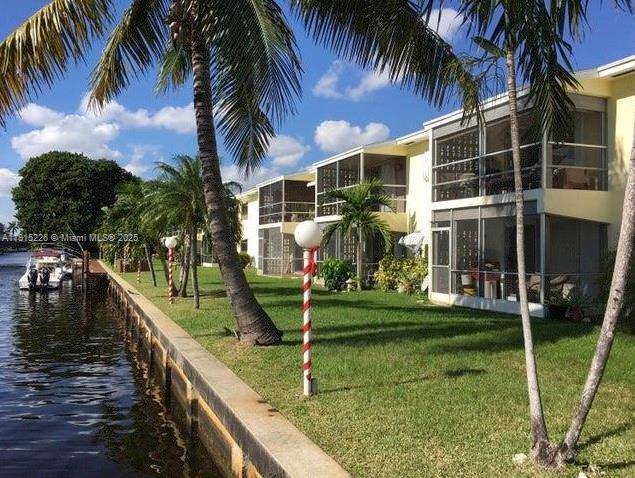 1100 Pine Dr #106, Pompano Beach, FL 33060