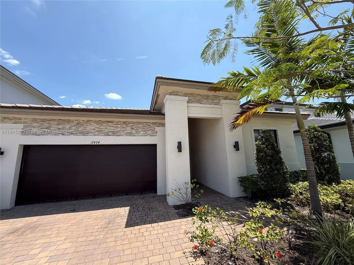 Miramar, FL 33029,17494 SW 41st St #17494