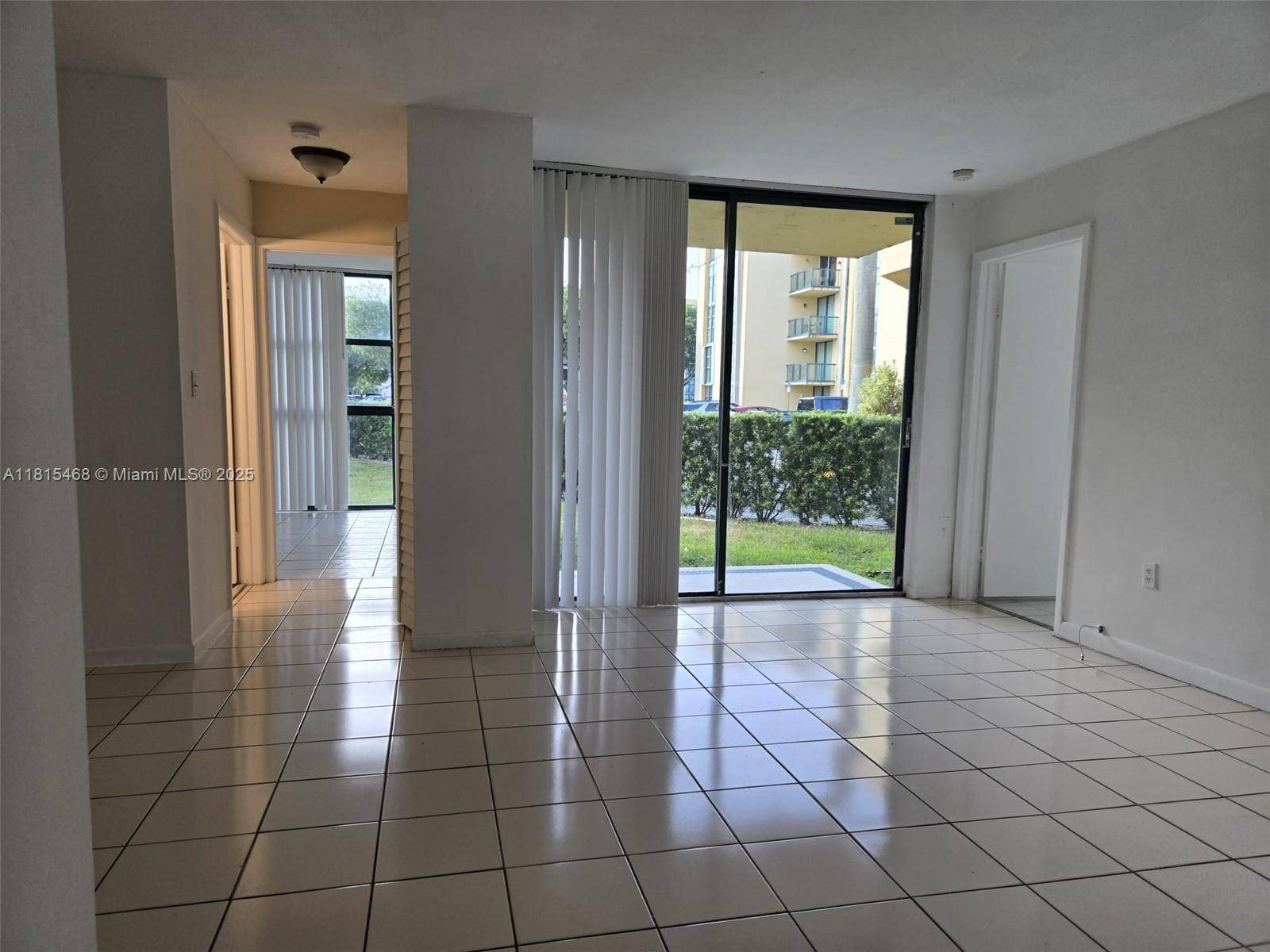 Miami, FL 33175,11790 SW 18 St #124