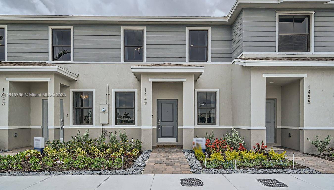 1491 NE 3rd Avenue, Florida City, FL 33034