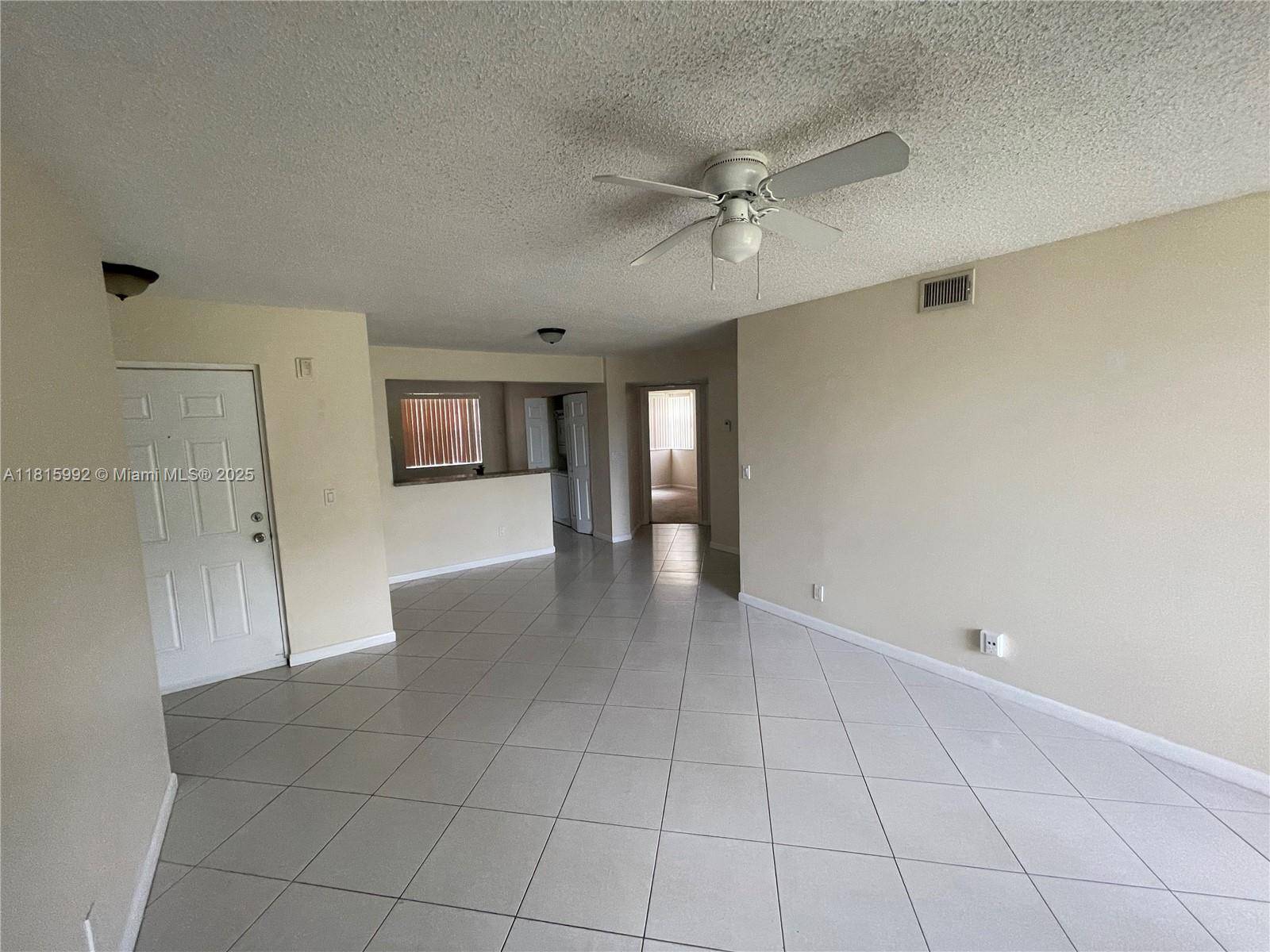 Coral Springs, FL 33067,5661 Riverside Dr #101B7