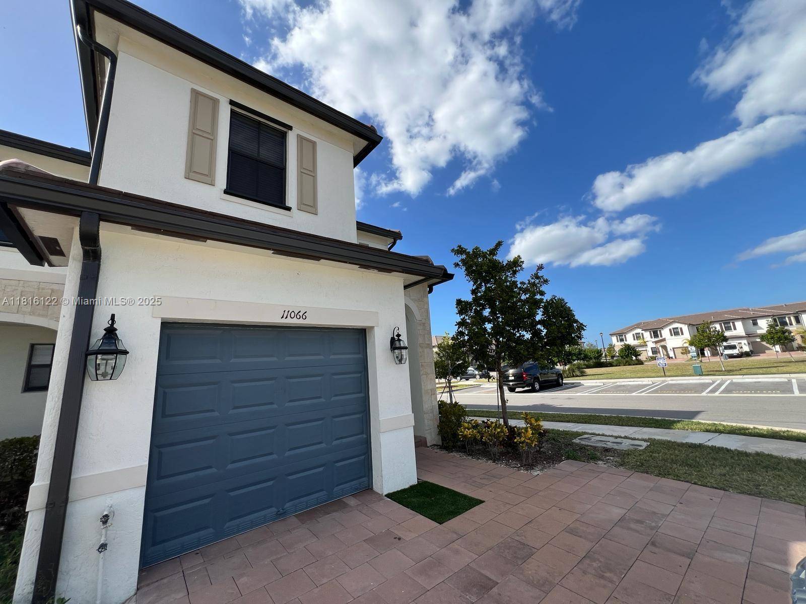 11066 W 33rd Ln #11066, Hialeah, FL 33018