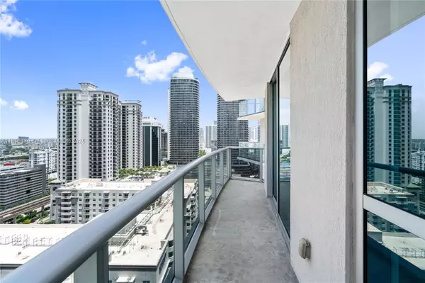 1100 S Miami Ave #2306, Miami, FL 33130