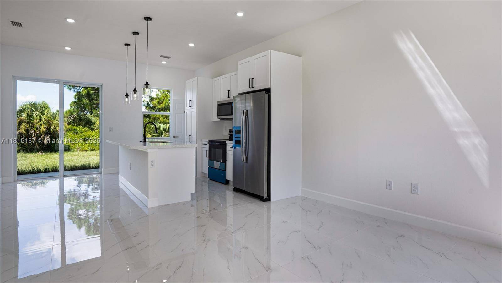 Punta Gorda, FL 33983,1351 sulstone dr