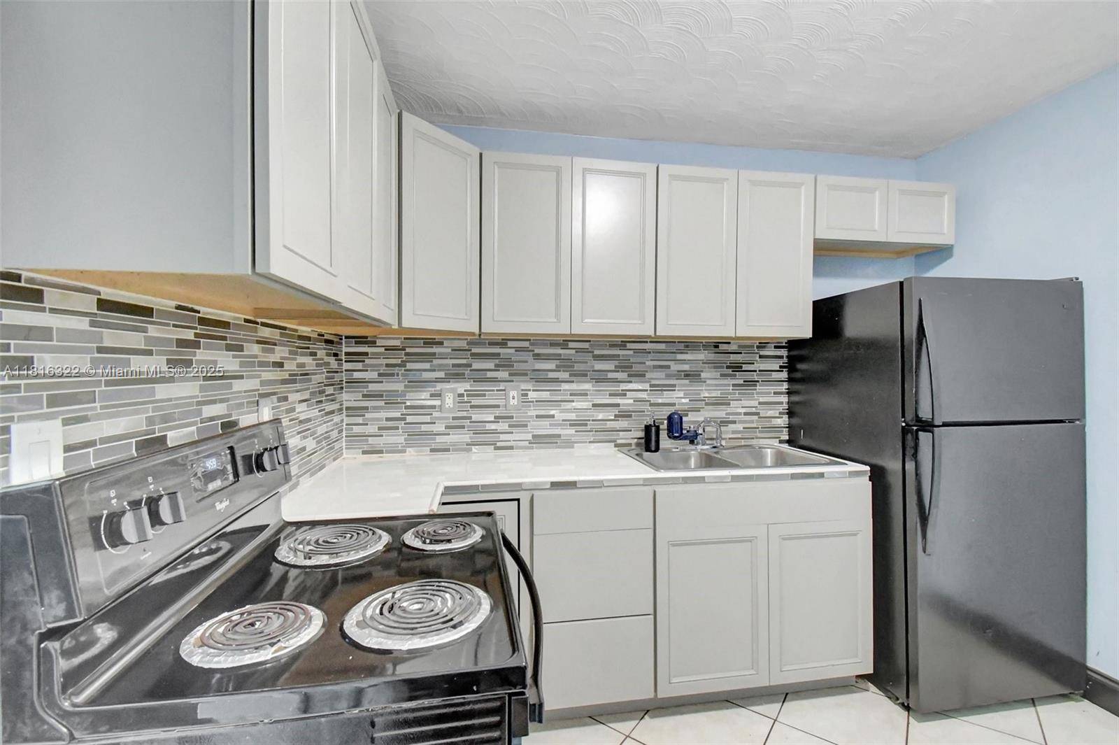 Miramar, FL 33023,6336 SW 22nd St