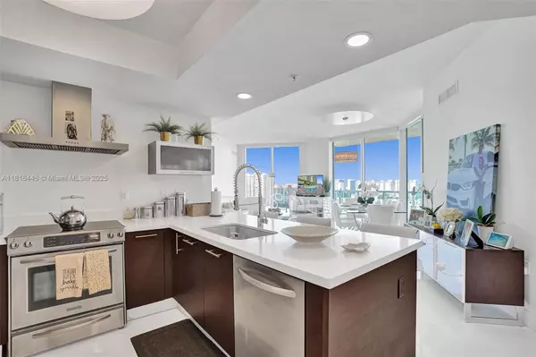 Sunny Isles Beach, FL 33160,150 Sunny Isles Blvd #1-1803