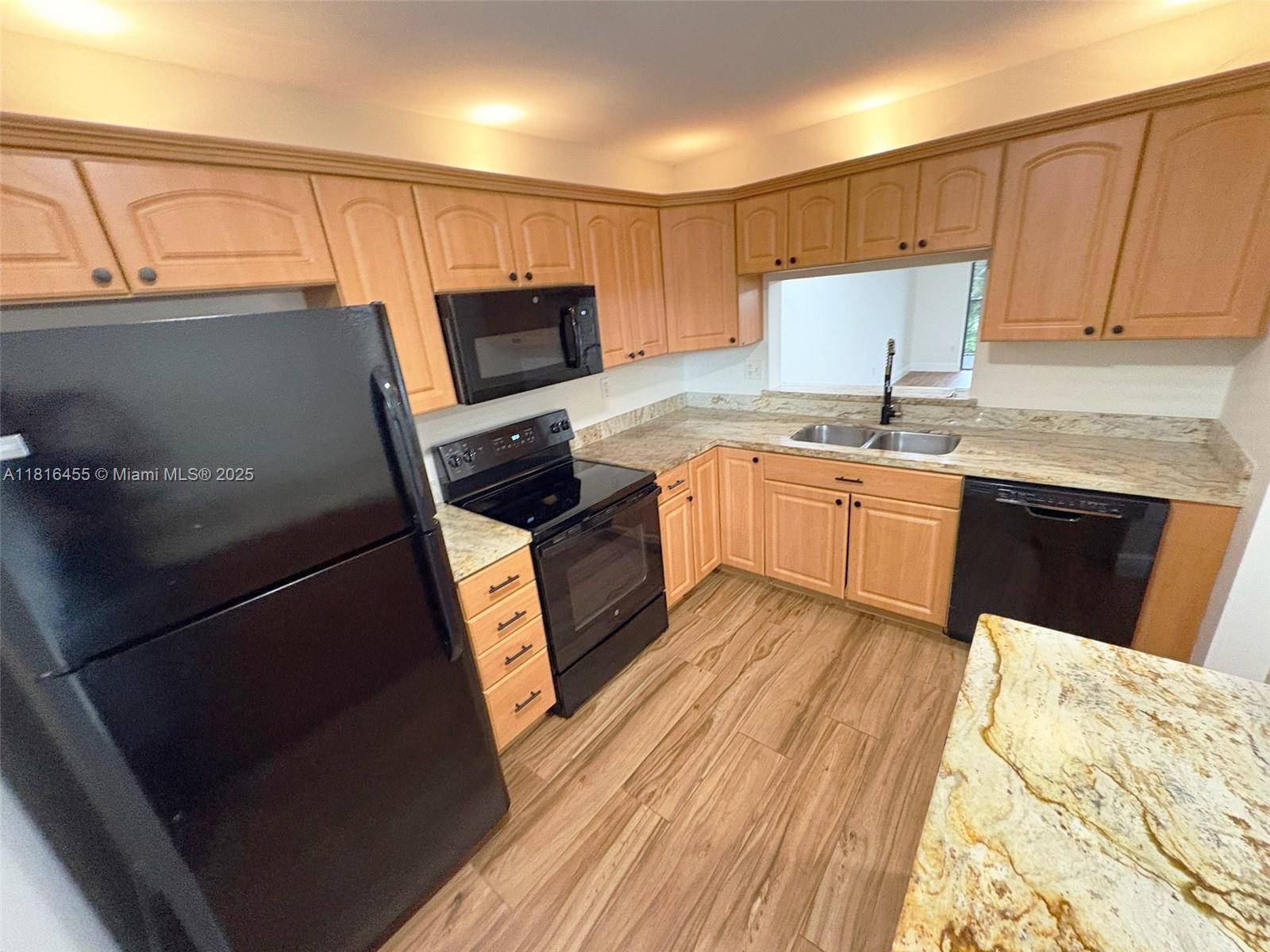 2900 NW 42nd Ave #A202, Coconut Creek, FL 33066