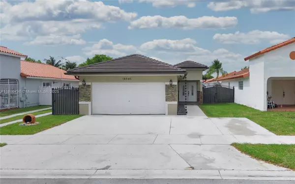 Miami, FL 33185,14945 SW 38th St