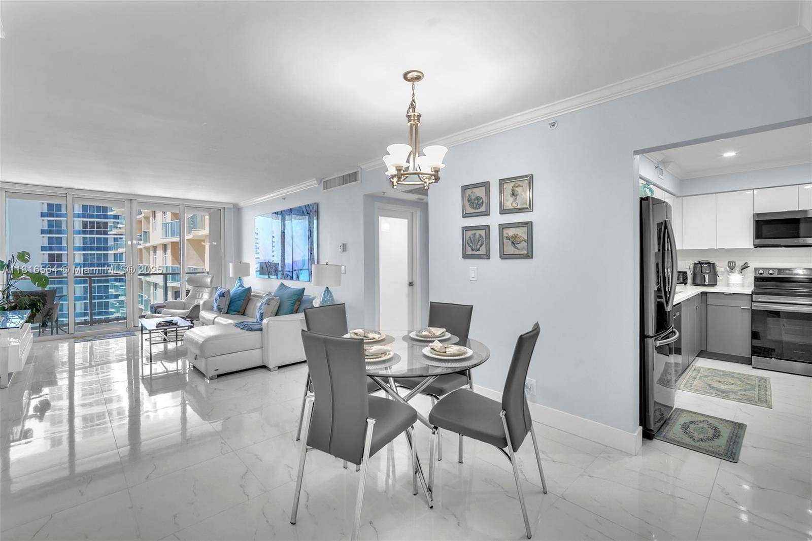 Hollywood, FL 33019,2501 S Ocean Dr #1218