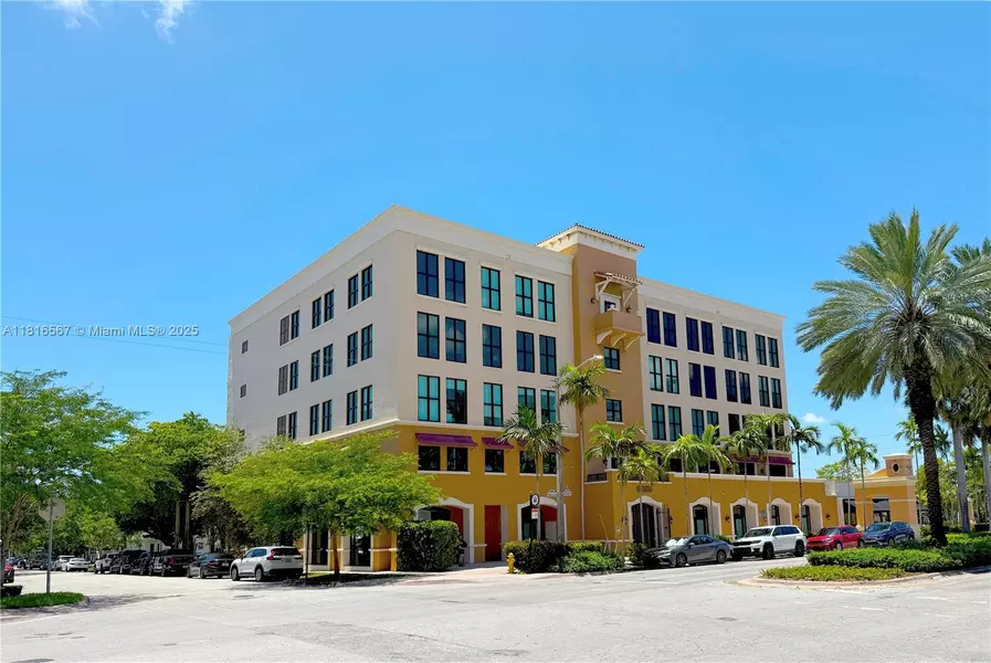 814 Ponce De Leon Blvd #219, Coral Gables, FL 33134
