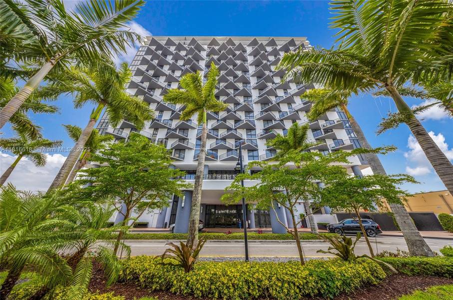 5252 NW 85th Ave #1701, Doral, FL 33166