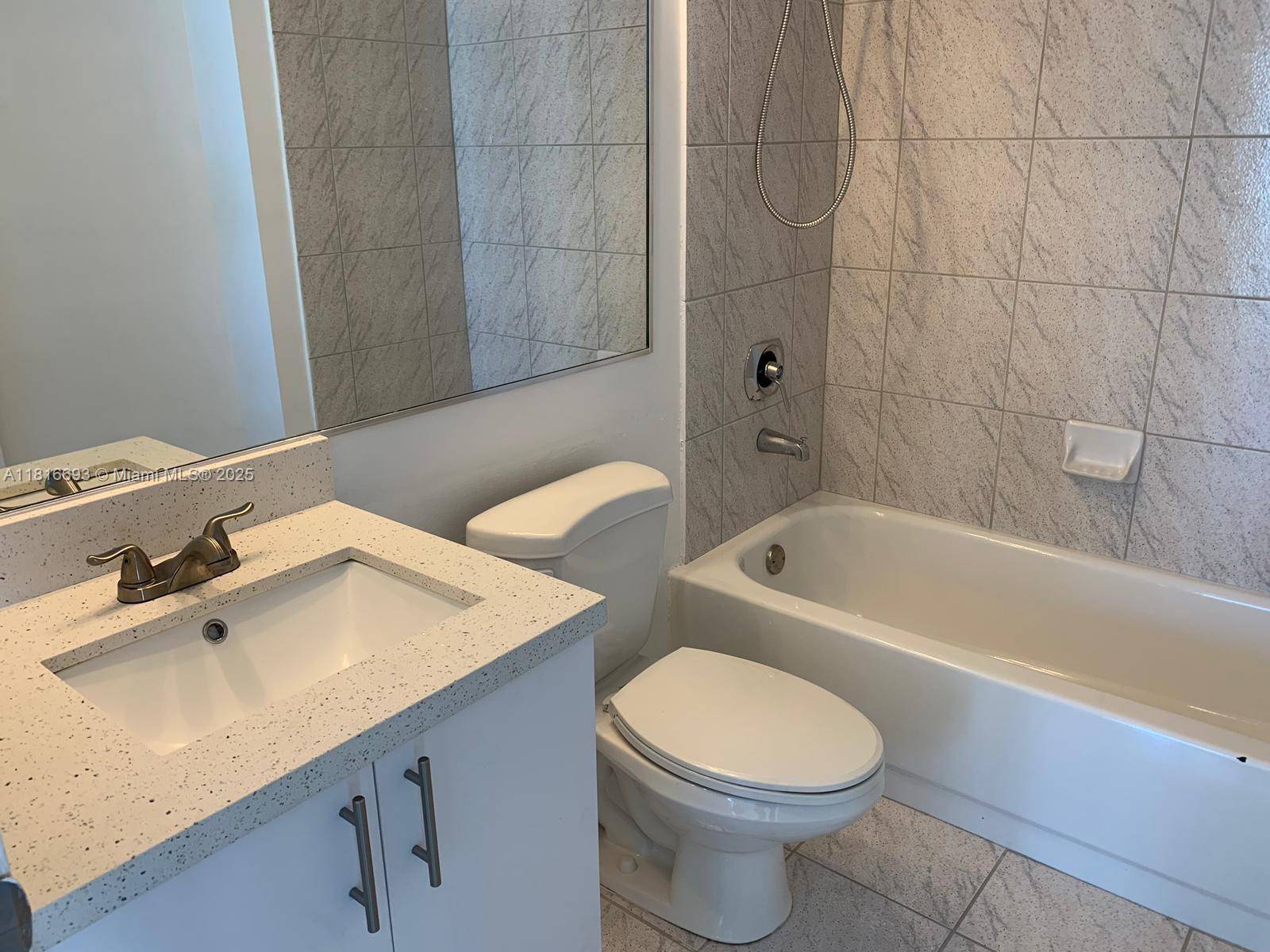 Miami Beach, FL 33140,3411 Indian Creek Dr #1101