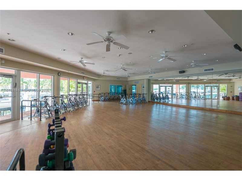 3340 NE 190th St #608, Aventura, FL 33180