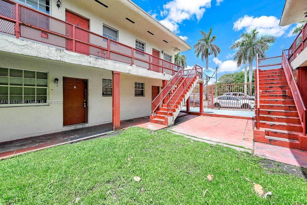 Opa-locka, FL 33054,14180 NW 22nd Ave #4