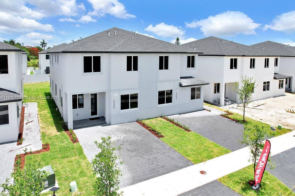 22483 SW 125 AVE #A, Miami, FL 33170