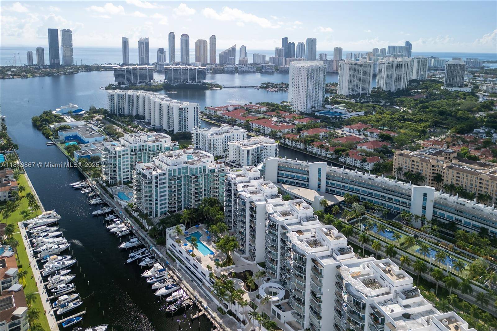 Aventura, FL 33180,3029 NE 188th St #309
