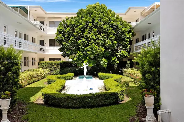 Bal Harbour, FL 33154,9920 Collins Ave #2