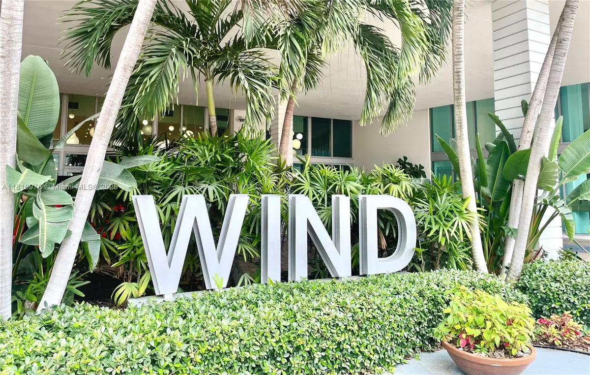 Miami, FL 33130,350 S Miami Ave #1103