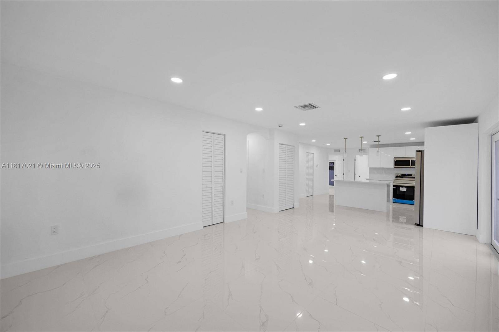 Miami, FL 33150,6721 NW 5th Ave