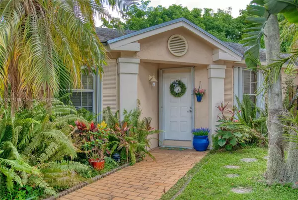 9835 SW 117th Ct,  Miami,  FL 33186