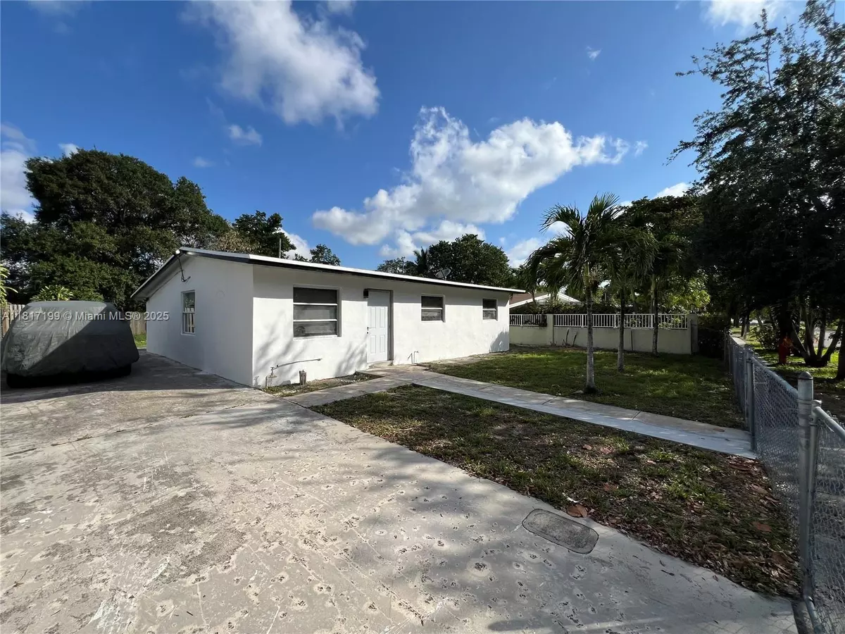 Fort Lauderdale, FL 33311,1615 NW 16th St #0