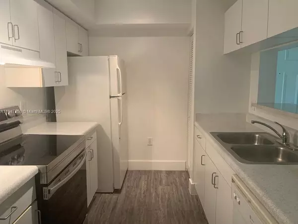 Coconut Creek, FL 33073,4844 N State Road 7 #2303
